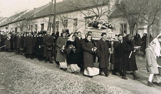08-Jiří Vávra A.JPG